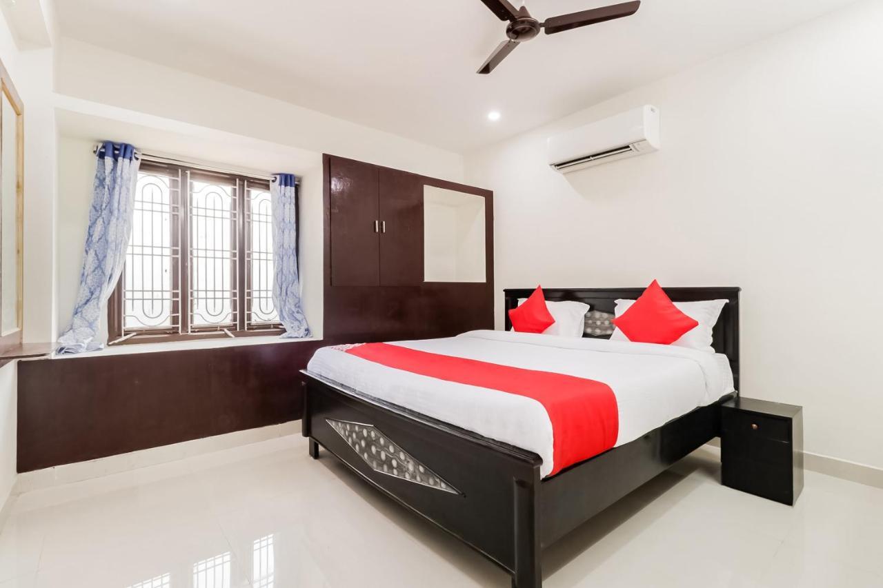 Hotel Oyo Victory Grand Tadepalle Exterior foto