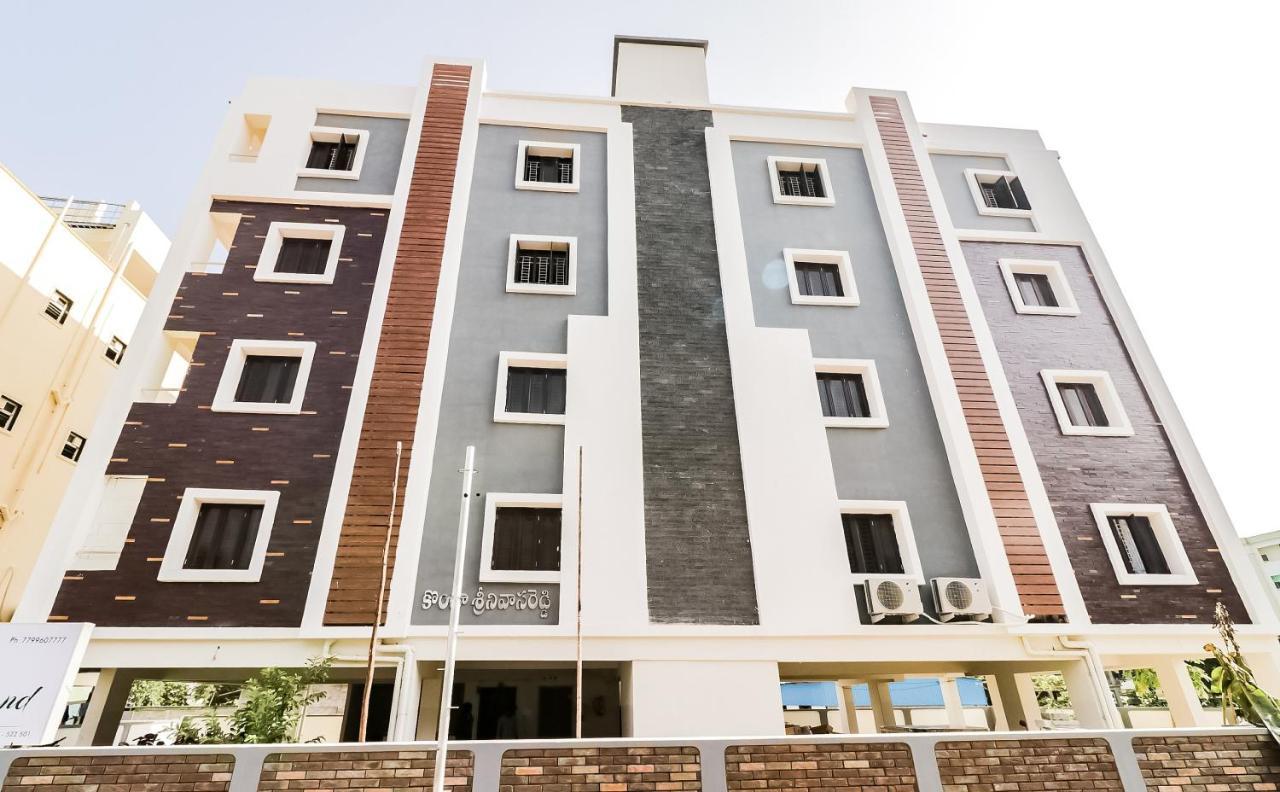 Hotel Oyo Victory Grand Tadepalle Exterior foto