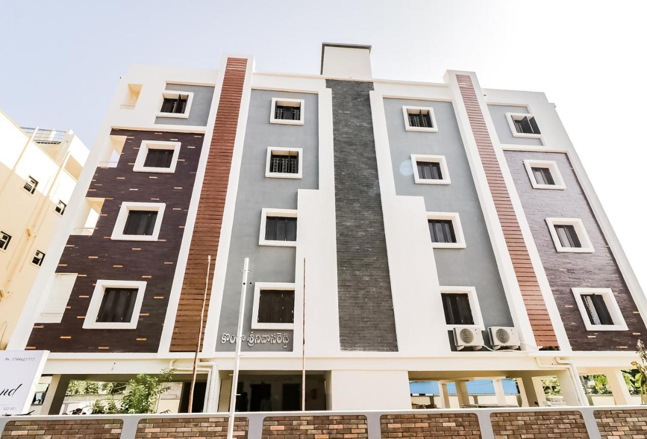 Hotel Oyo Victory Grand Tadepalle Exterior foto